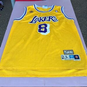 LA Lakers Kobe Bryant 8 NBA size large adidas basketball jersey